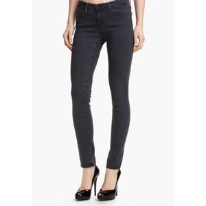 AG / THE LEGGING SUPER SKINNY JEANS